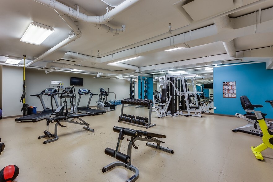 More Photos Of 888 4th Ave SW, Calgary Office For Sale