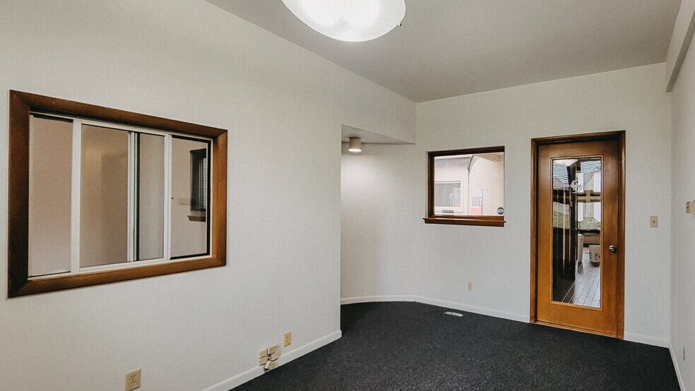 More Photos Of 5945 Sawmill Rd, Dublin Medical For Lease