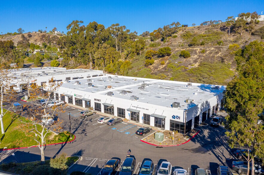 More Photos Of 2620 Financial Ct, San Diego Unknown For Lease