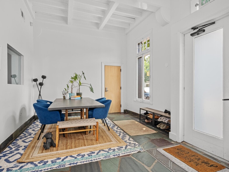 More Photos Of 1817 Church St, Evanston Loft Creative Space For Sale