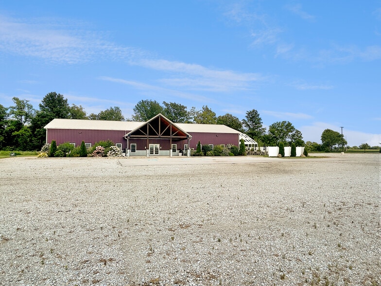 More Photos Of 3548 W County Road 500 N, Frankfort Warehouse For Sale