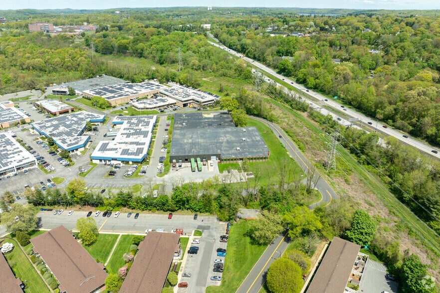 More Photos Of 700 Executive Blvd, Elmsford Manufacturing For Lease