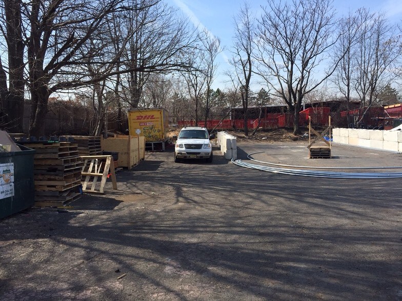 More Photos Of 53 Clifton Blvd, Clifton Truck Terminal For Sale