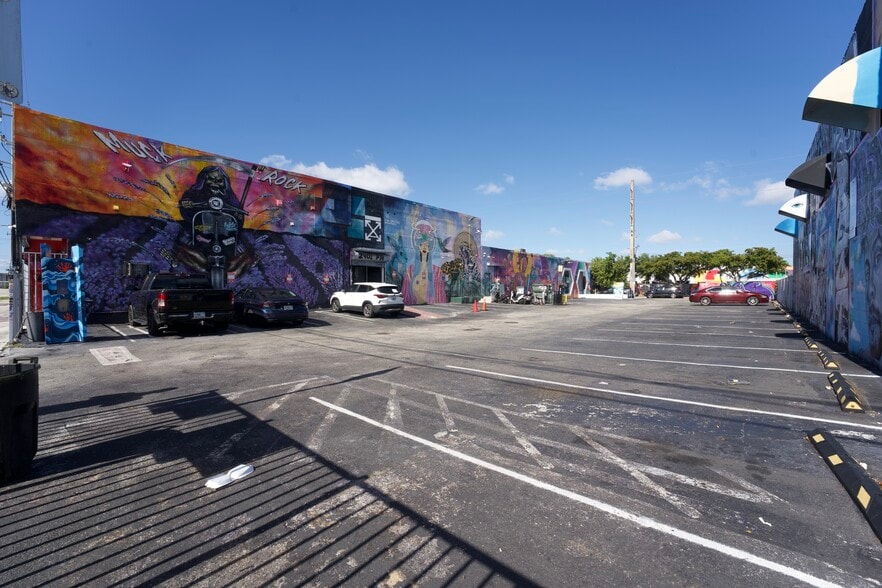 More Photos Of 2401 NW 5th Ave, Miami Storefront For Lease