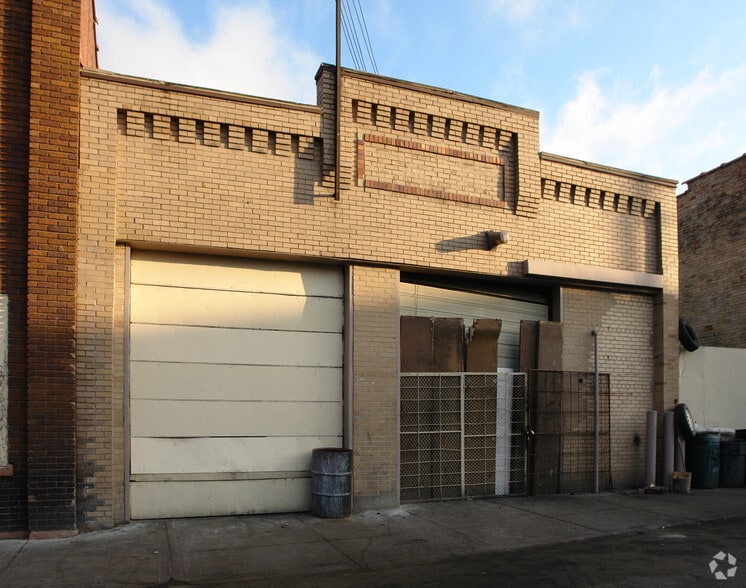 More Photos Of 550 Oliver St, Cincinnati Warehouse For Sale