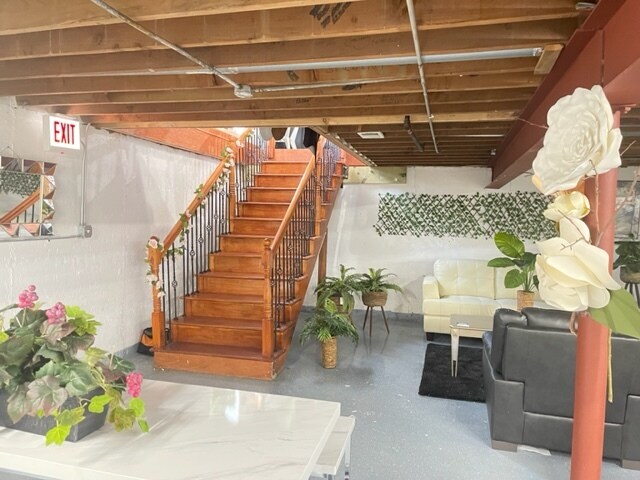 More Photos Of 10220 Grand Ave, Franklin Park Storefront Retail Office For Lease