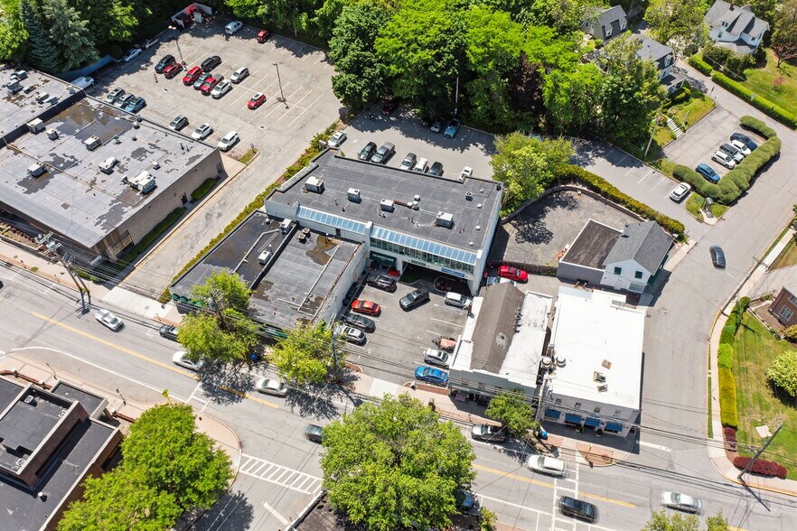 Primary Photo Of 200 E Main St, Mount Kisco Freestanding For Sale