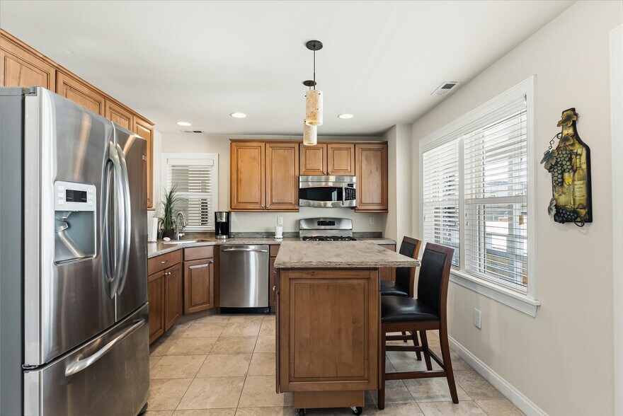 More Photos Of 3710 Landis Ave, Sea Isle City Freestanding For Sale