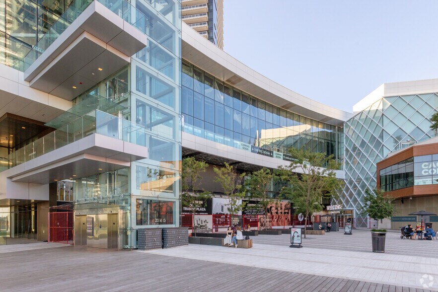 More Photos Of 4567 Lougheed Hwy, Burnaby General Retail For Lease