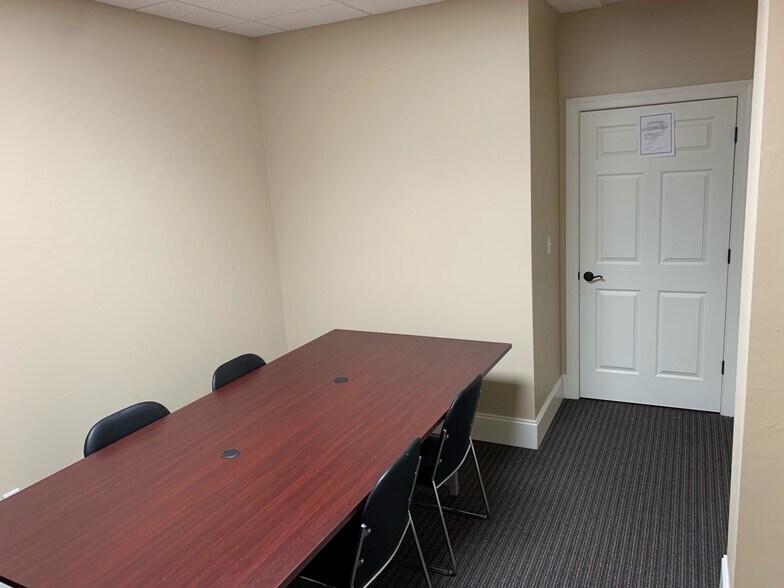 More Photos Of 6267 Old Water Oak Rd, Tallahassee Unknown For Lease