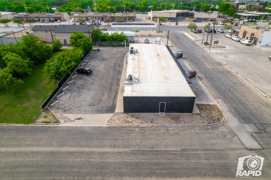 More Photos Of 72 Hassell St, San Angelo Specialty For Sale