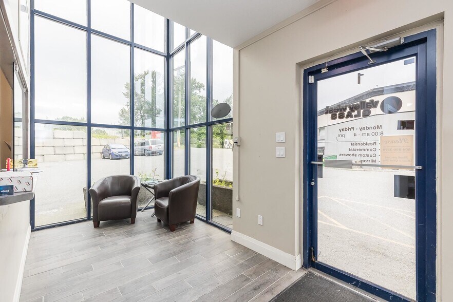 More Photos Of 34100 S Fraser Way, Abbotsford Distribution For Sale