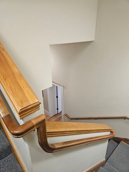 More Photos Of 2 S Main St, Coalville Loft Creative Space For Sale