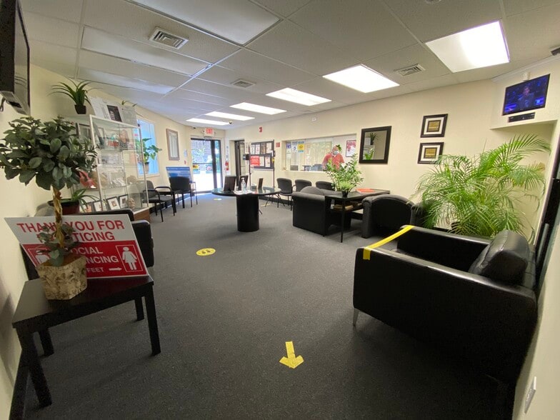 More Photos Of 216 Congers Rd, New City Office For Sale