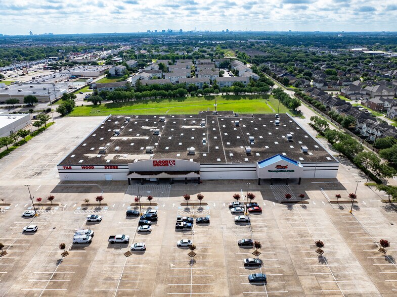 More Photos Of 14409 Park Hollow Dr, Houston Unknown For Lease