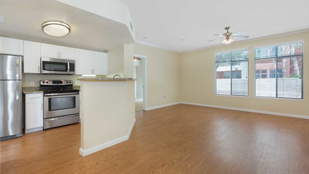 More Photos Of 1001-1101 Park Pl, San Mateo Apartments For Lease