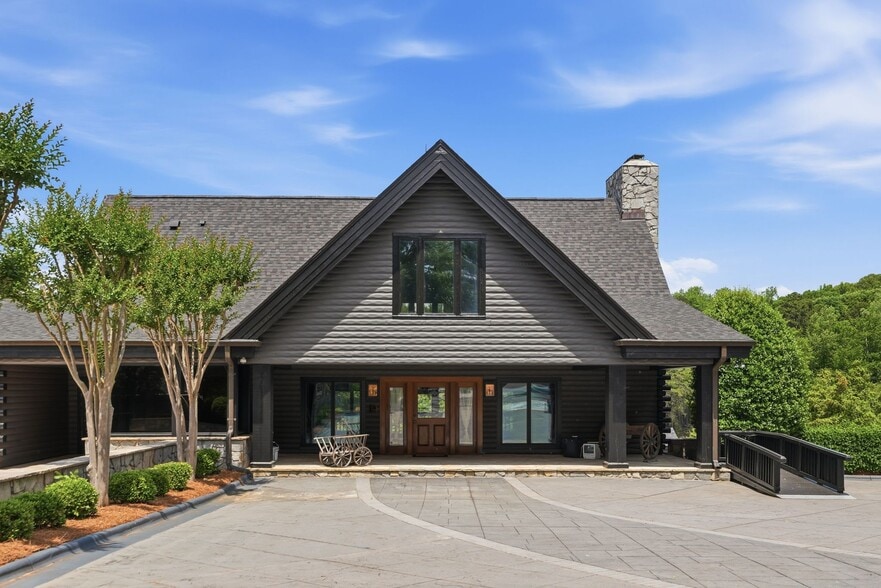 More Photos Of 9715 Nine Eagles Ln, Charlotte Specialty For Sale