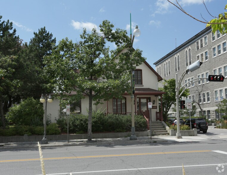 More Photos Of 77 Rue Laurier, Gatineau Office For Lease