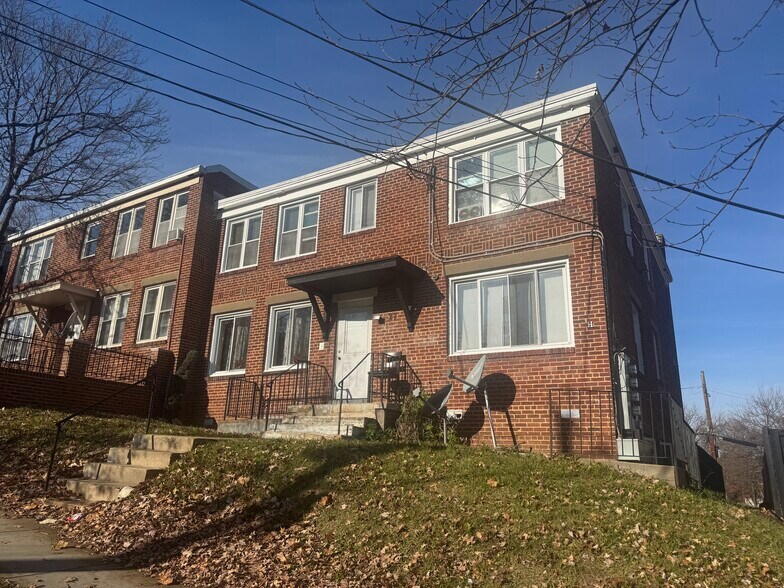 More Photos Of , Washington Multifamily For Sale