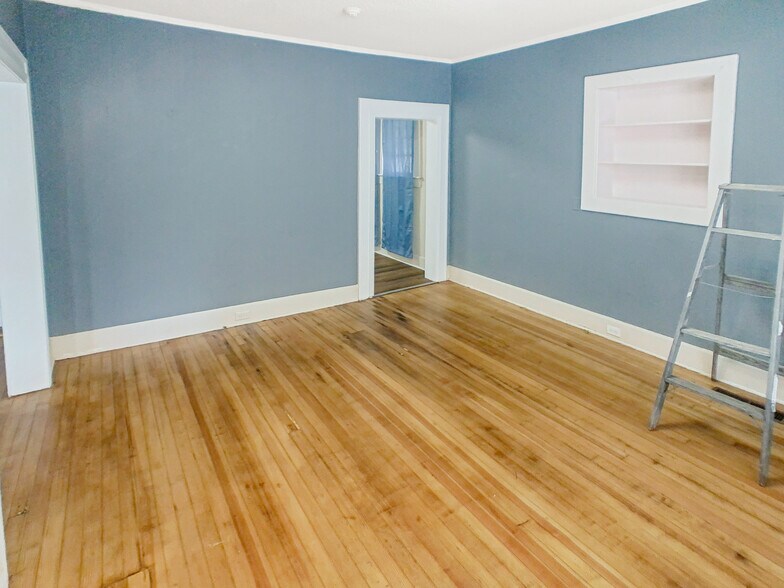 More Photos Of 2415 13th St, Tuscaloosa Office For Lease