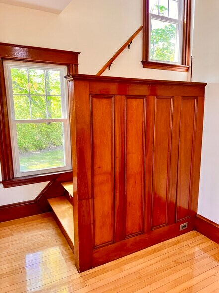 More Photos Of 546 Broadway, Bangor Storefront Retail Residential For Sale