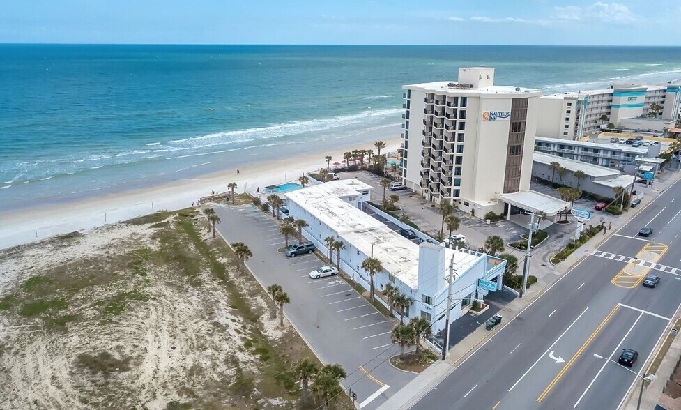 More Photos Of 1503 S Atlantic Ave, Daytona Beach Hotel For Sale