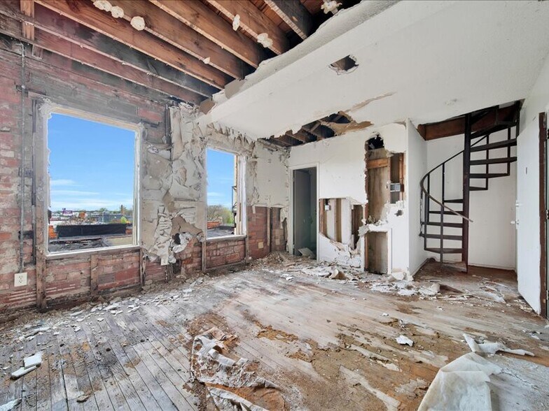 More Photos Of 280 Richton St, Highland Park Apartments For Sale