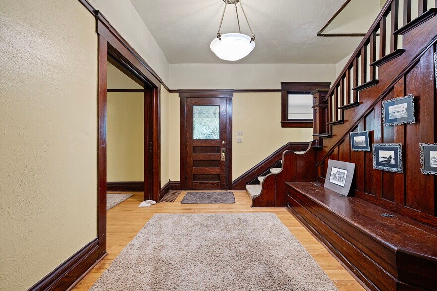 More Photos Of 292 S Garden Way, Eugene Land For Sale