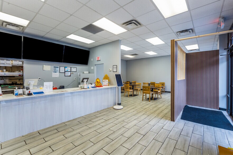 More Photos Of 465 W Pike St, Lawrenceville Freestanding For Sale