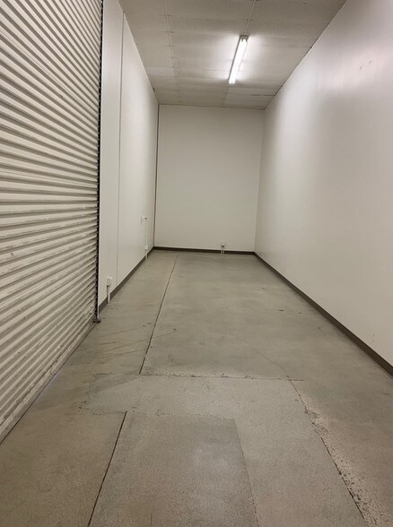 More Photos Of 23461 Ridge Route Dr, Laguna Hills Unknown For Lease