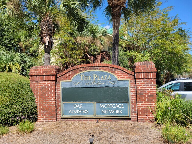 More Photos Of 3 Clark Summit Dr, Bluffton Office For Sale