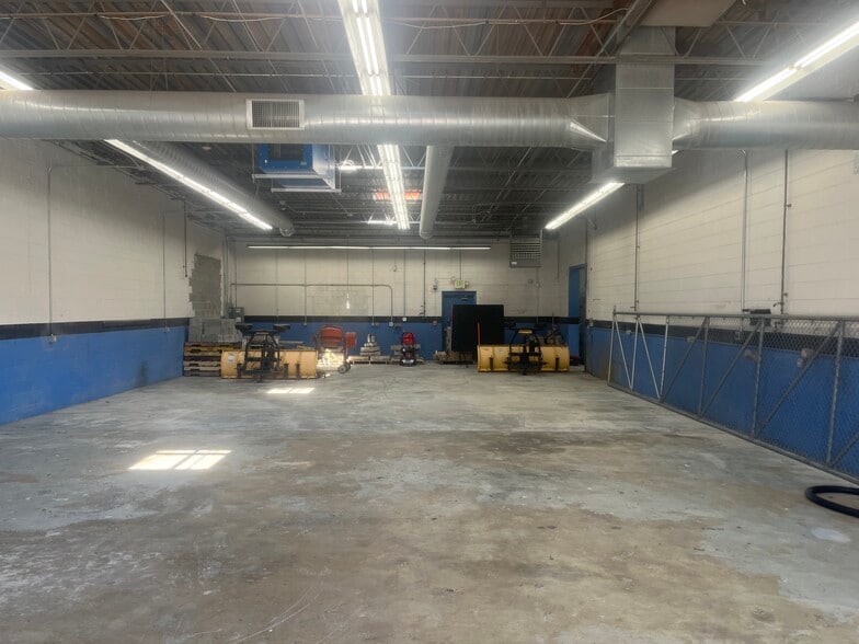 More Photos Of 51 Aster St, West Warwick Manufacturing For Sale