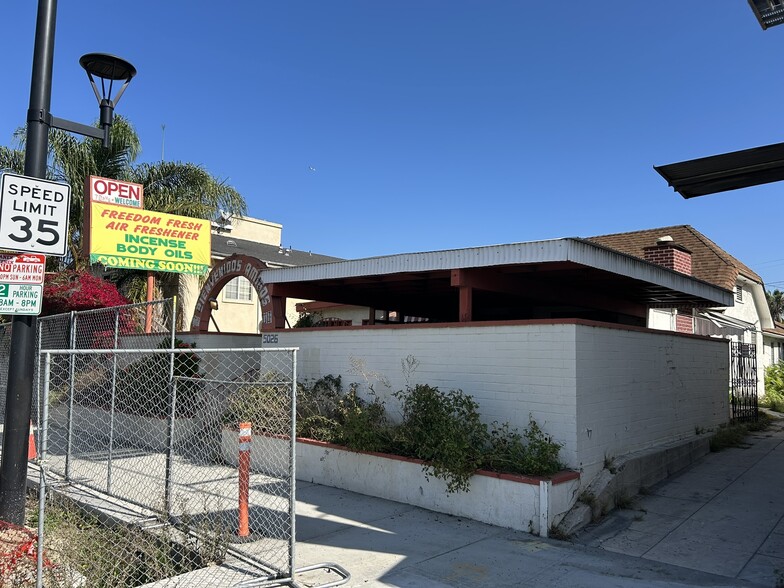 More Photos Of 5026 Crenshaw Blvd, Los Angeles Restaurant For Sale