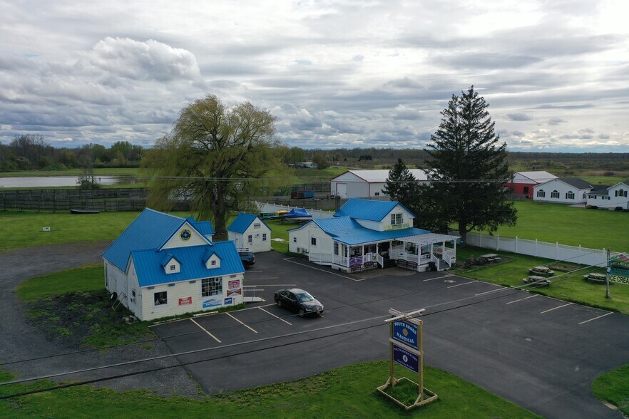More Photos Of 3732 NY-31 Rt, Canastota Restaurant For Sale
