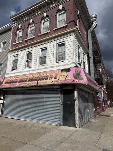 More Photos Of 468 Springfield Ave, Newark Storefront Retail Residential For Lease