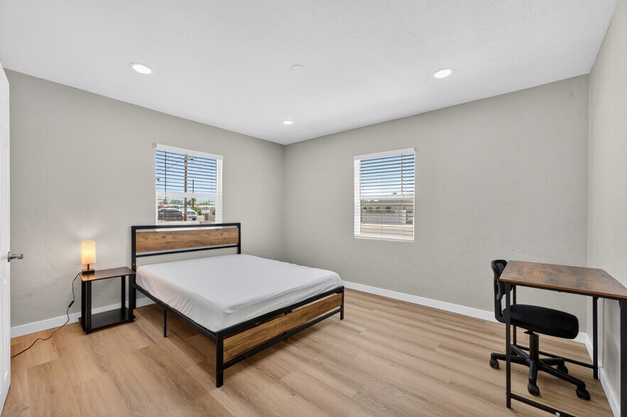 More Photos Of 5038 N 18th Ave, Phoenix Multifamily For Sale