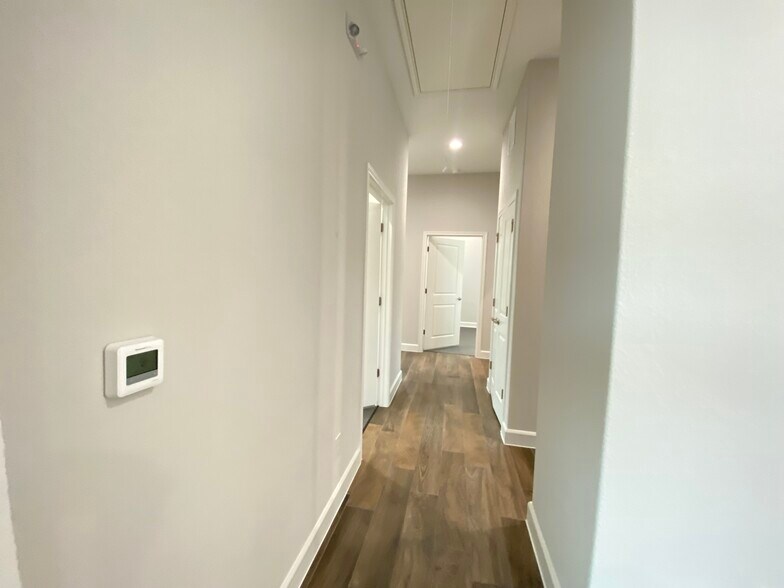 More Photos Of 1640 Highland Falls Dr, Leander Unknown For Lease