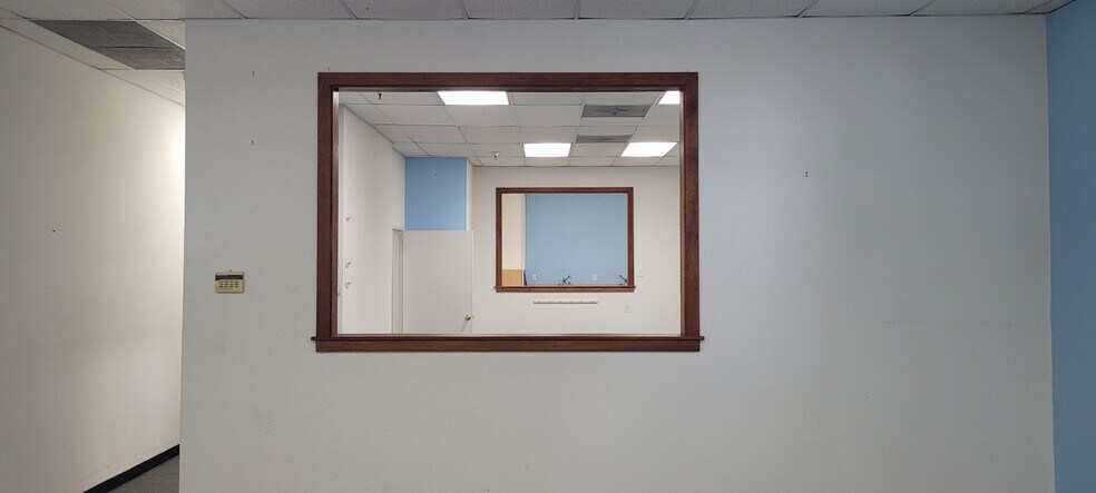More Photos Of 7950 Redwood Dr, Cotati Storefront Retail Office For Lease