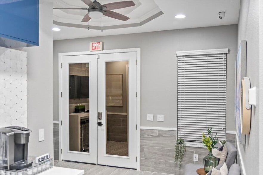More Photos Of 4869 Palm Coast Pky NW, Palm Coast Office For Lease
