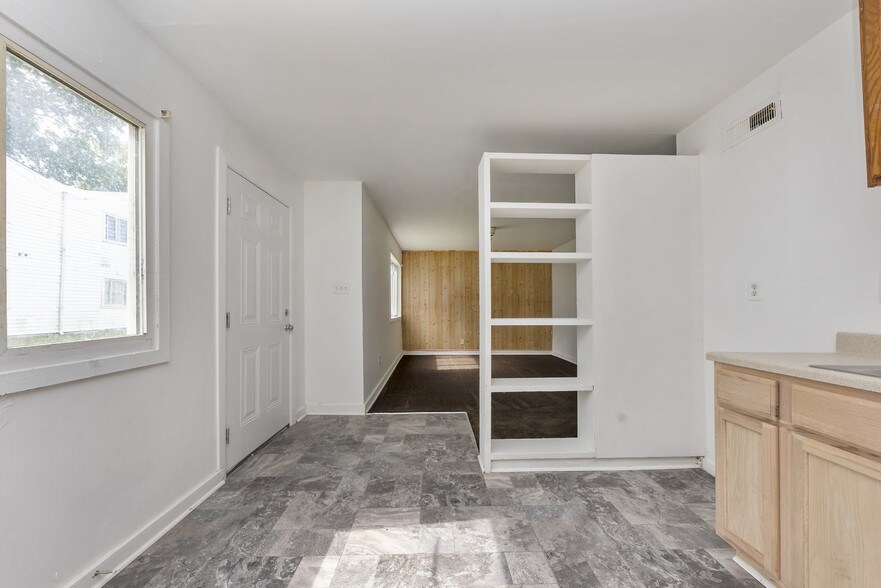 More Photos Of 1401 Coalter St, Richmond Apartments For Sale