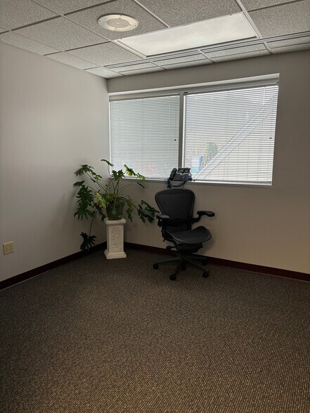 More Photos Of 100 Schuylkill Medical Plz, Pottsville Medical For Sale