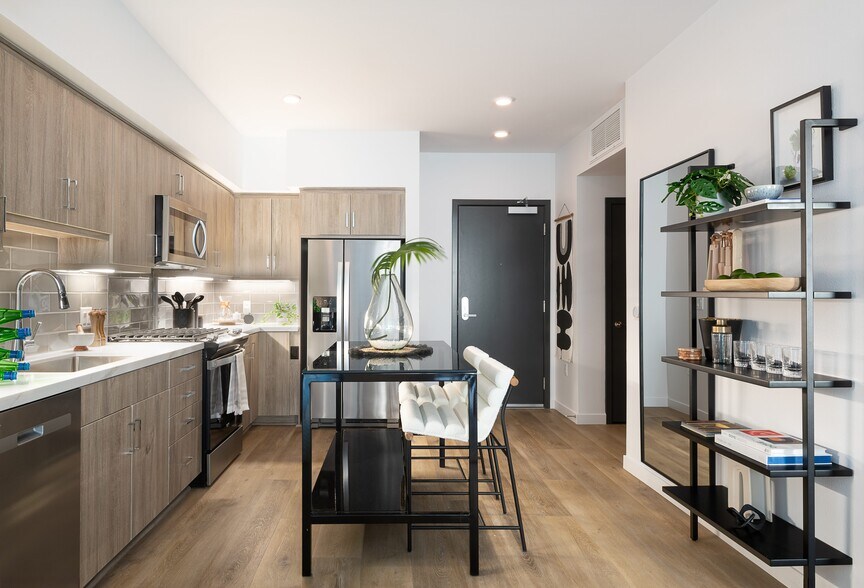 More Photos Of 1800 Beverly Blvd, Los Angeles Apartments For Lease