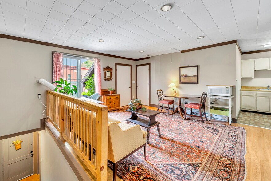 More Photos Of 1959 Old Route 17, Roscoe Storefront Retail Residential For Sale