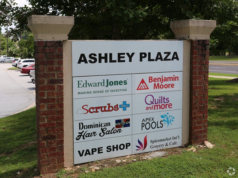 More Photos Of 800 Highway 54 W, Fayetteville Unknown For Lease