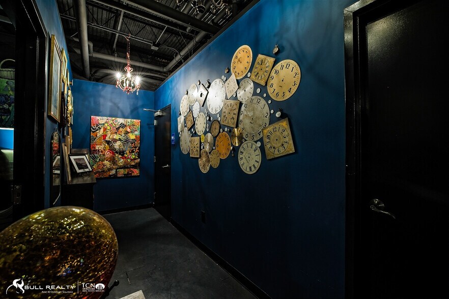 More Photos Of 558 Medlock Rd, Decatur General Retail For Sale