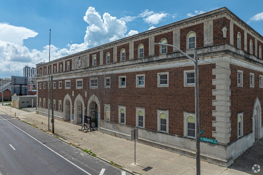 Primary Photo Of 523 NE Adams St, Peoria Sports And Entertainment For Sale