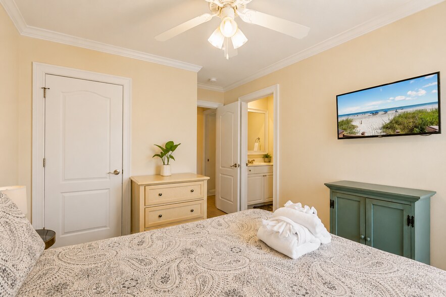 More Photos Of 4620 Surf St, North Myrtle Beach Apartments For Sale