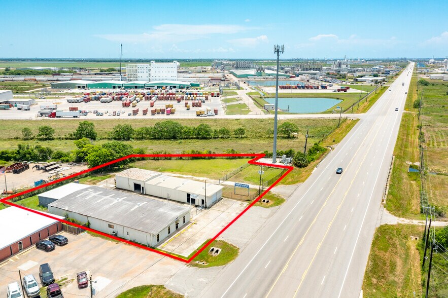 More Photos Of 6322 E Highway 332, Freeport Warehouse For Sale