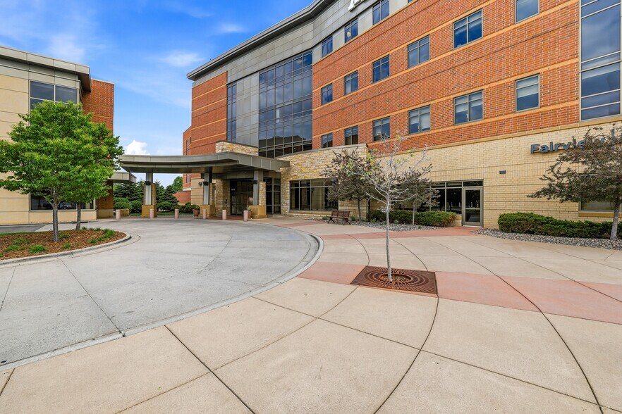 More Photos Of 14101 Fairview Dr, Burnsville Medical For Lease