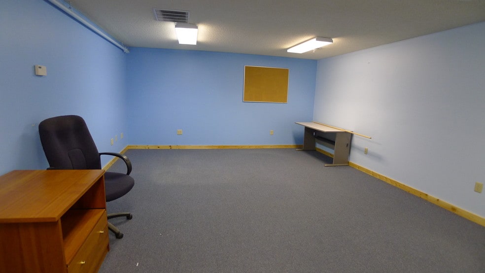 More Photos Of 4020 Minnehaha Ave, Minneapolis Office For Lease